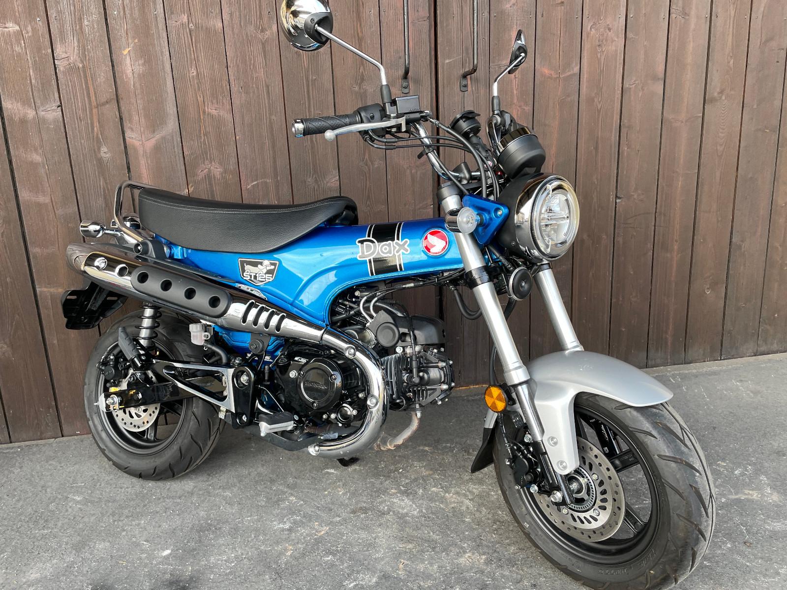 Honda ST 125 DAX