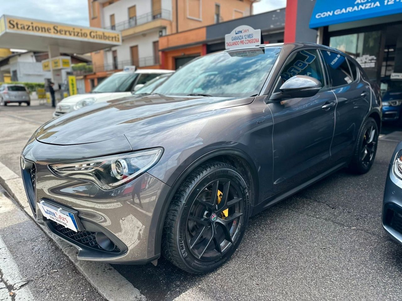 Alfa Romeo Stelvio 2.2 Turbodiesel 190 CV AT8 Q4 imagem 2