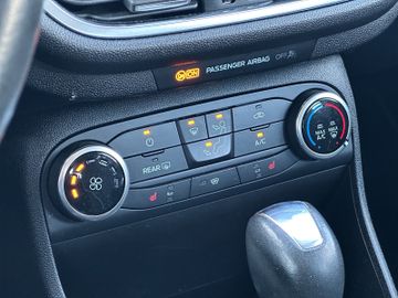 Ford Fiesta 1.0 EcoBoost Cool & Connect KAMERA, FSH