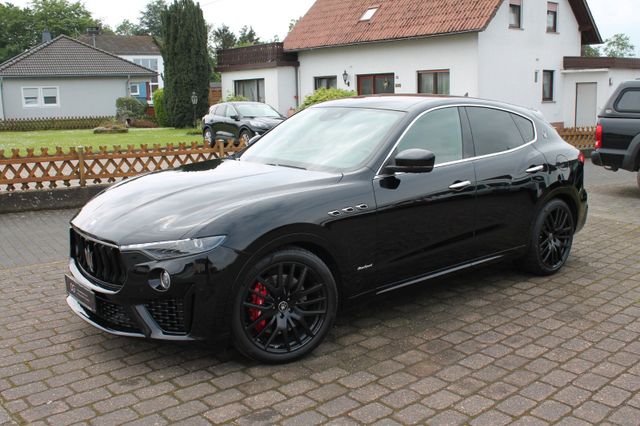 Maserati Levante GranSport Q4 21´´