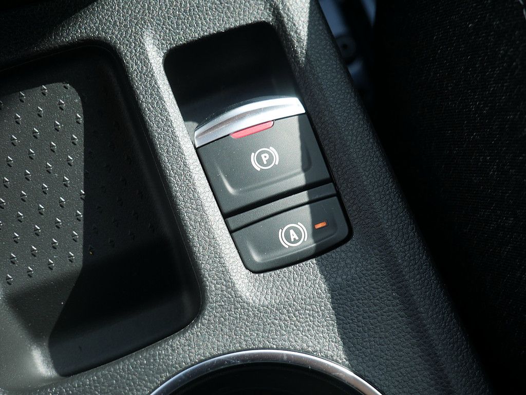 Fahrzeugabbildung Renault Captur Techno TCe 160 EDC Mild Hybrid
