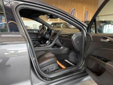 Ford Mondeo Turnier ST-Line *ACC*AHK*NAVI*LEDER*KAM*