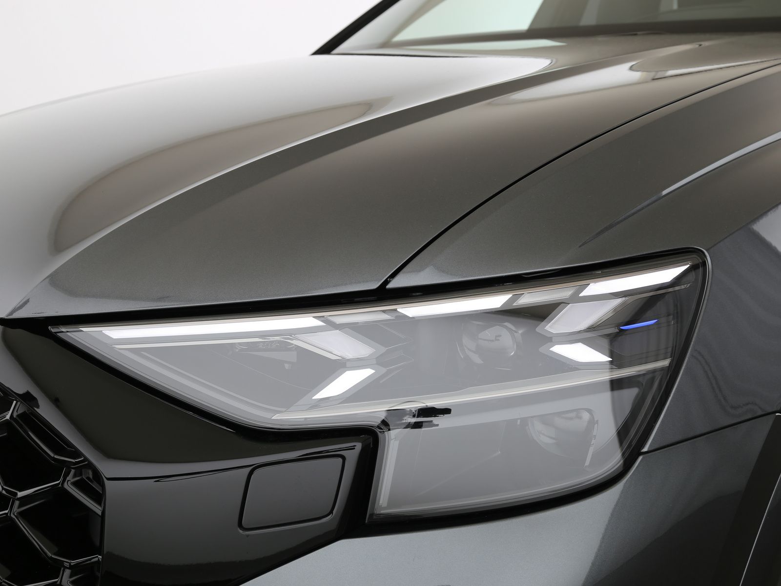 Audi RSQ8 - Bild 18