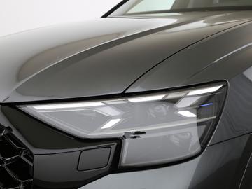 2025 AUDI RSQ8 — миниатюра 18
