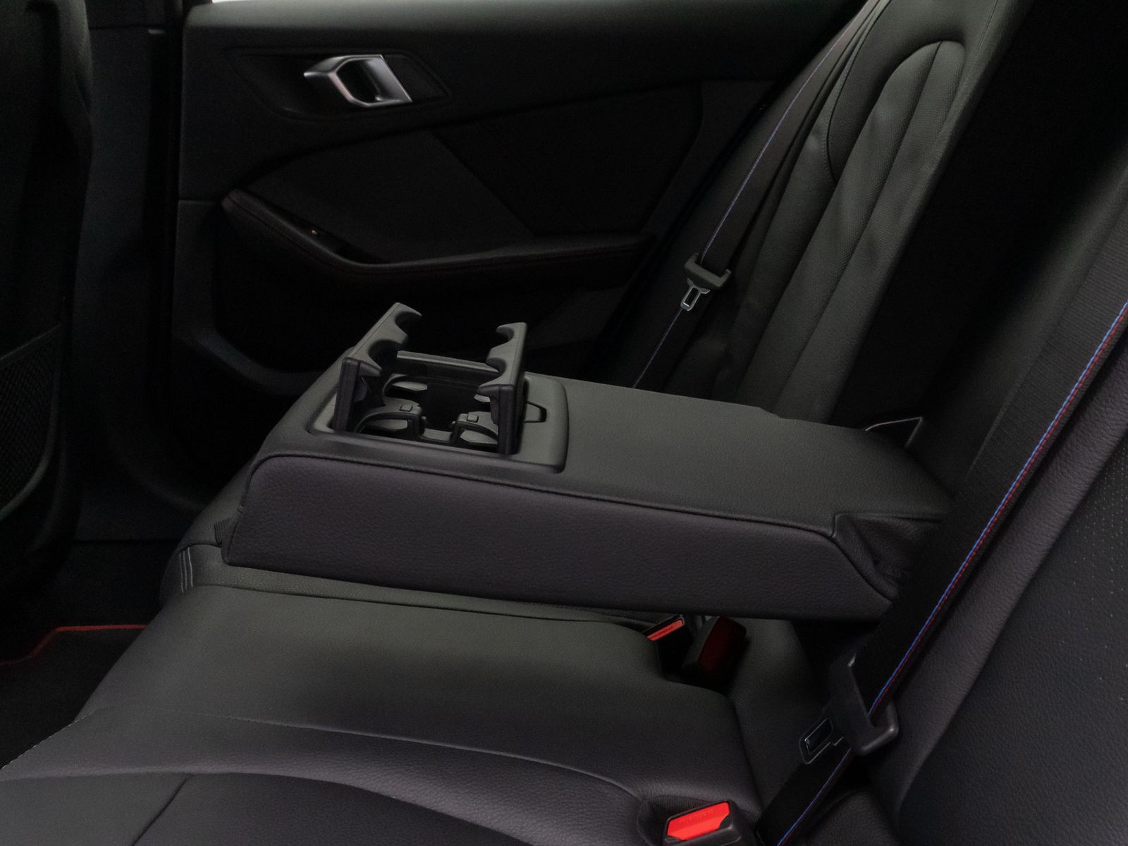 Fahrzeugabbildung BMW 128ti M SportPro Kamera HUD DAB H/K AdaptiverLED