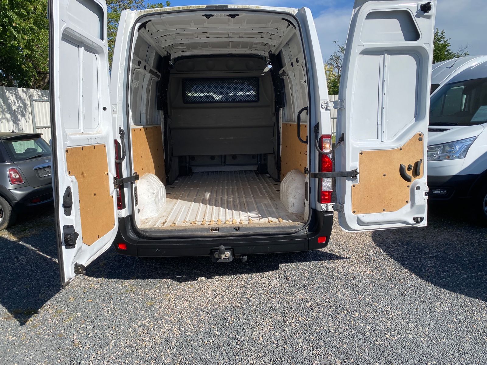 Fahrzeugabbildung Renault Master III Kasten L3H2 3,5t Doka,7-Sitzer,AHK