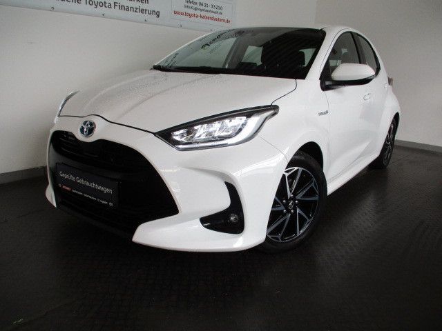 Fahrzeugabbildung Toyota Yaris Hybrid Team Deutschland
