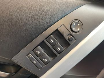 BMW 530 Touring 530d xDrive *HUD*NAVI*LEDER*PANO*SZH