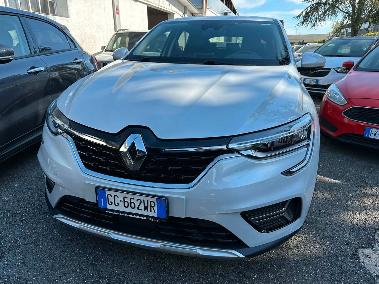 Renault Arkana Hybrid E-Tech 145 CV Intens imagem 2