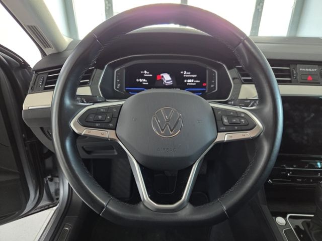 Passat Variant Elegance 2.0 TDI MATRIX STH AHK N
