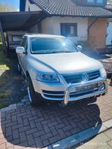 Volkswagen Touareg 3.2 V6  - Volkswagen Touareg mit Benzin-Antrieb: Geländewagen, 3.2
