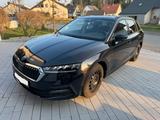 Skoda Octavia Combi 2.0 TDI DSG AMBITION mit Garantie