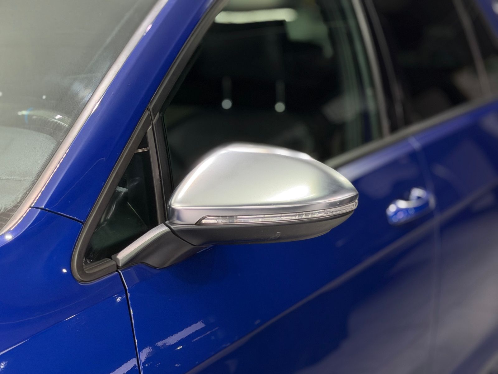Fahrzeugabbildung Volkswagen Golf VII R 4Motion |REMUS|PANO|LEDER