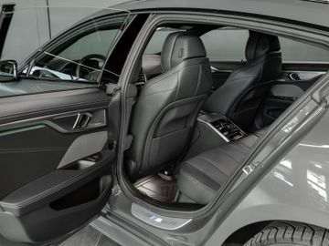 BMW 840 - 9