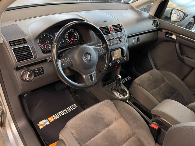 Volkswagen Touran Highline *PANO*SHZ*NAVI*PDC*TEMPOMAT*