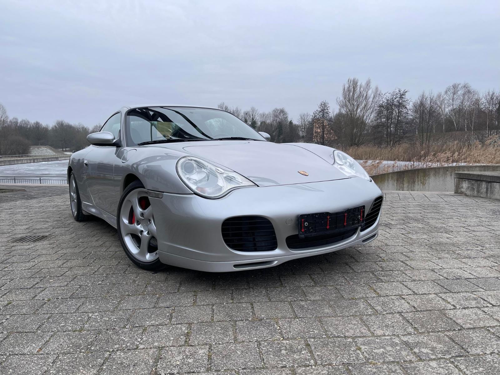 Porsche 911 Carrera 4 S Coupe - ein echter Youngtimer!