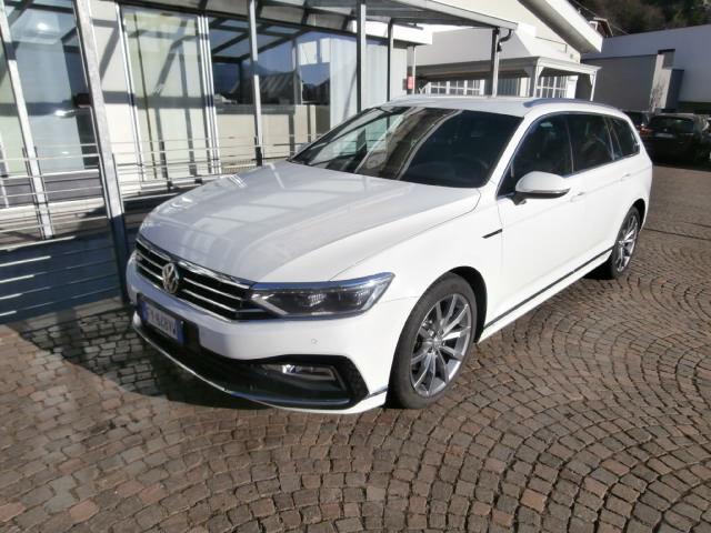 Volkswagen Passat Variant 2.0 TDI SCR 140kW DSG R-Line