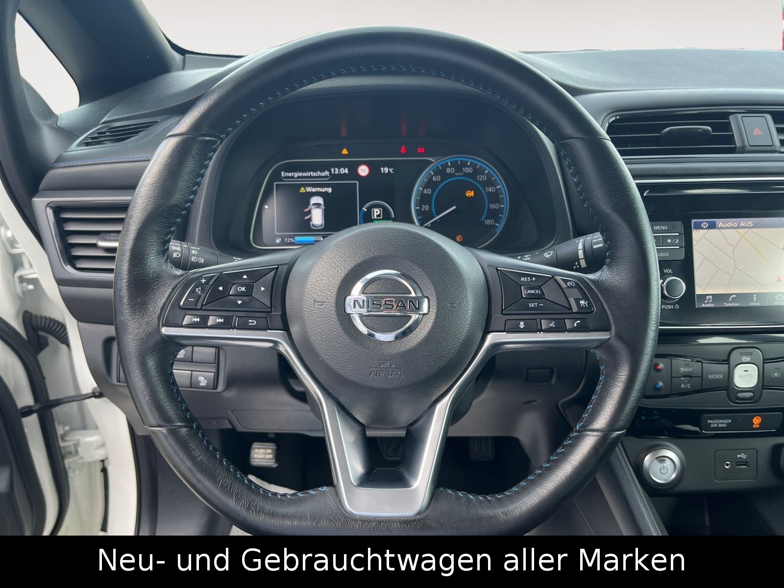 Fahrzeugabbildung Nissan Leaf 40 kWh Automatik - ACENTA -Navi,360°;SOH96%