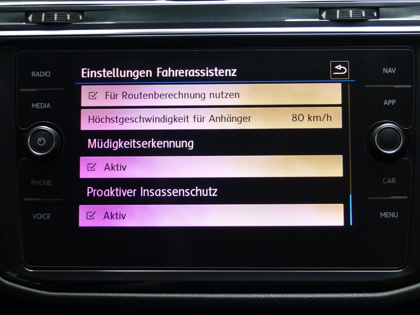 Volkswagen Tiguan Highline AHK+Leder+Memory+4xShzg+LED+ACC, миниатюра 21