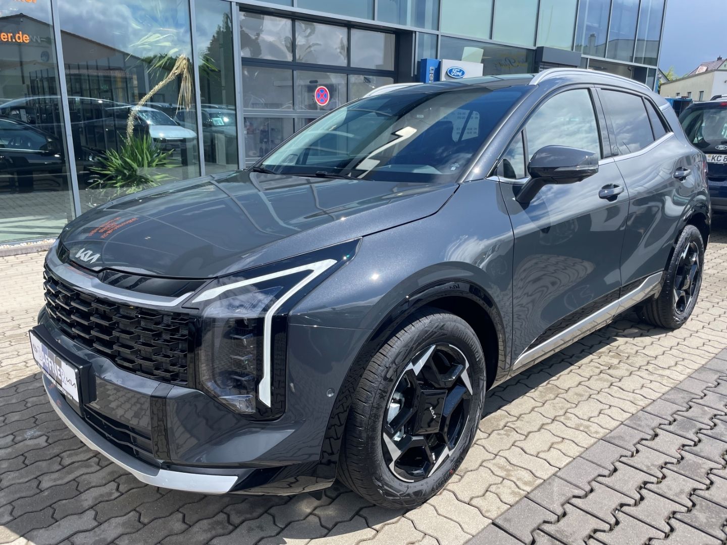 Fahrzeugabbildung Kia Sportage Spirit Sitzbelüftung, 360Kamera, HeadUp