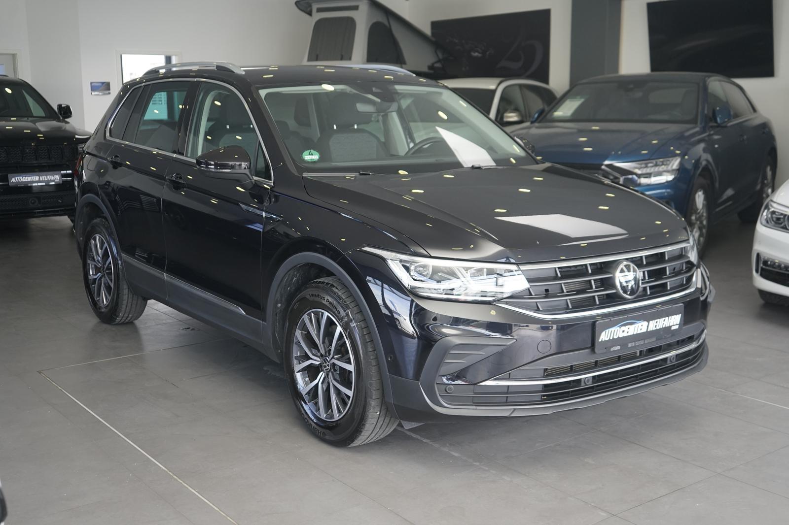 Volkswagen Tiguan Life+NAVI+KAMERA+KEYLESS GO+TOTWINKEL+PDC
