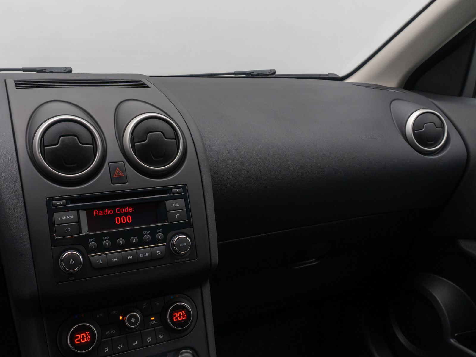 Fahrzeugabbildung Nissan Qashqai 1.5 dCi DPF Visia PDC Tempomat Lederlenk