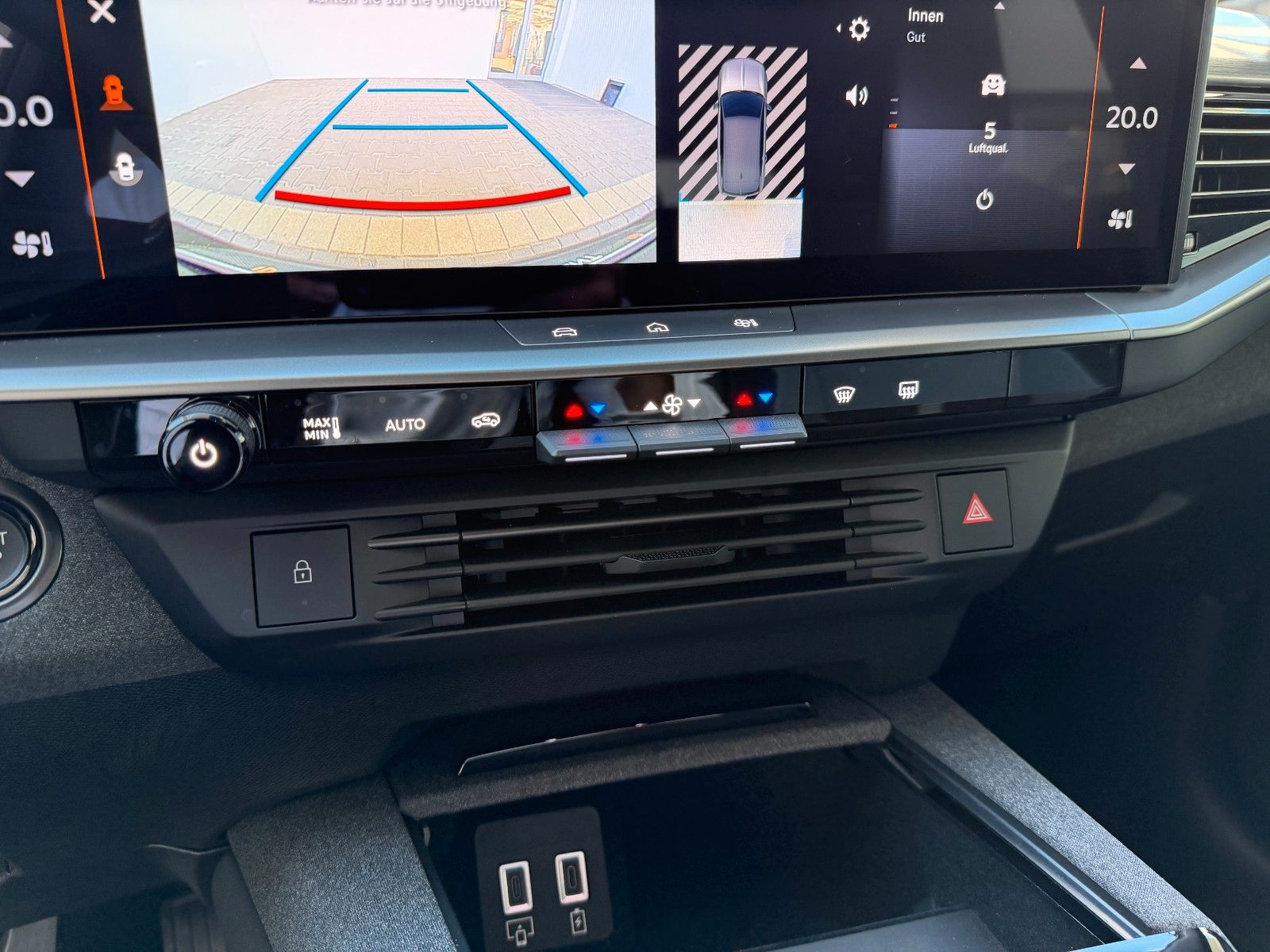 Fahrzeugabbildung Opel Grandland Edition 136PS Hybrid LED/Navi/Kamera!