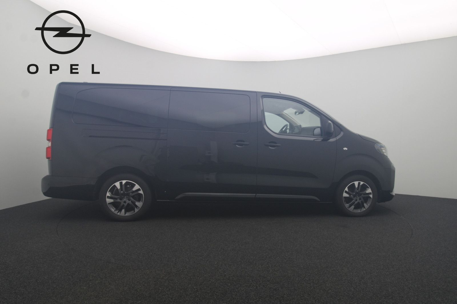 Fahrzeugabbildung Opel Zafira Life 2.0 AT Edition XL L3 9-Sitzer