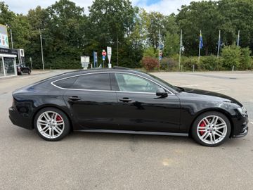 Audi A7 - 8