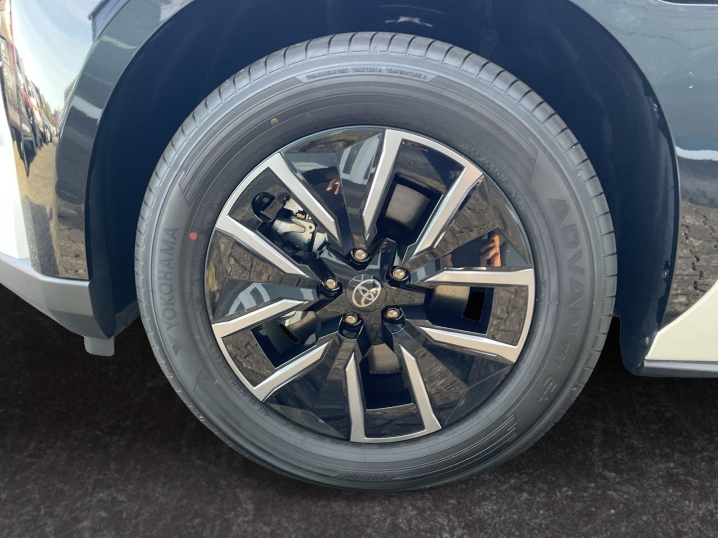 Toyota bZ4X - Bild 20
