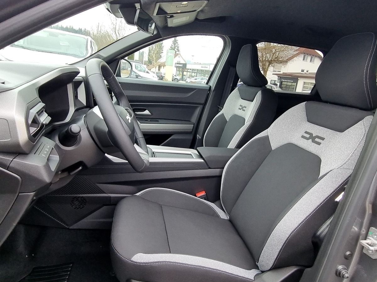Fahrzeugabbildung Dacia Bigster Journey HYBRID 155