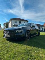 Mercedes-Benz A 35 AMG Mercedes-AMG 4MATIC - Mercedes-Benz A 35 AMG von privat