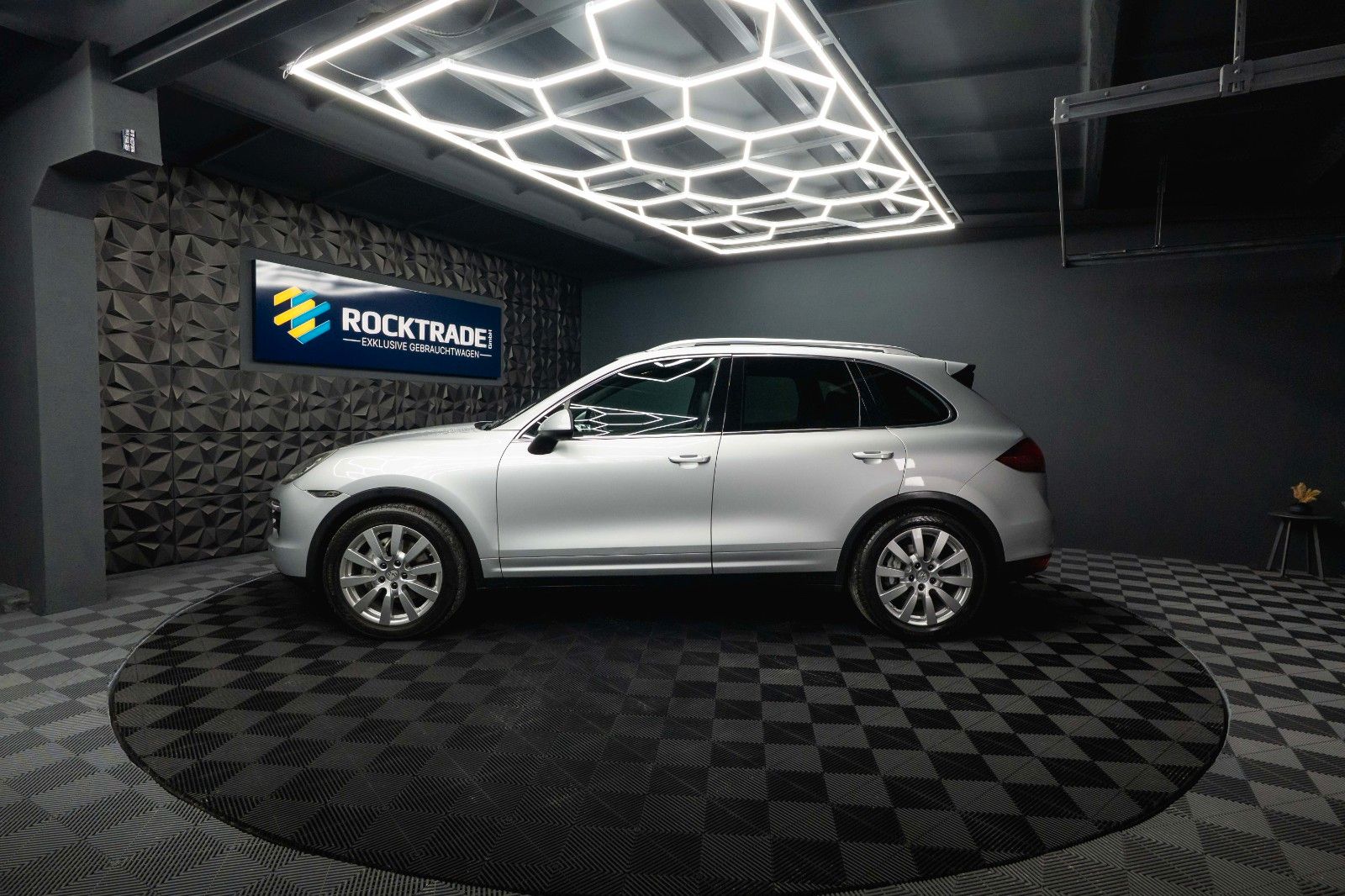 Fahrzeugabbildung Porsche Cayenne S 4.8 Sport *Top Zustand*Sportauspuff*