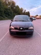 Seat Arosa Stella 1,0 Stella - schwarze Seat Arosa