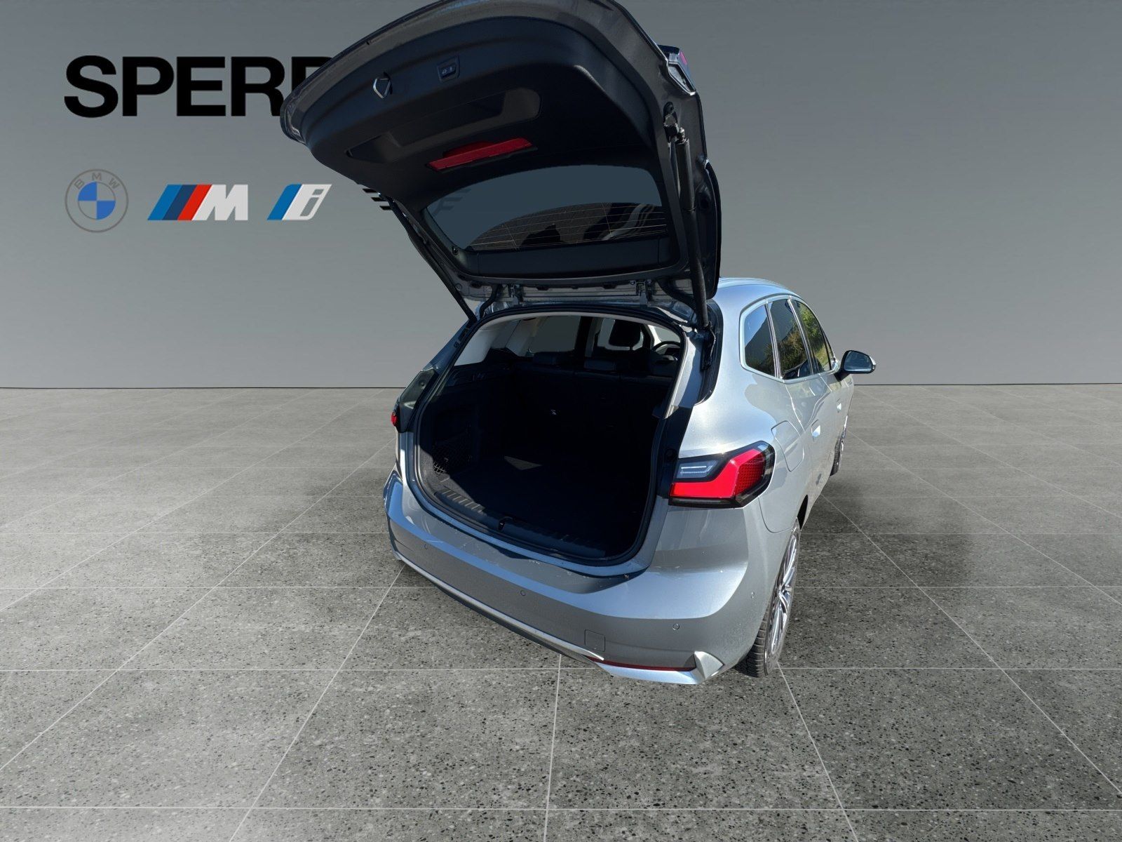 BMW 218 Active Tourer - Bild 13
