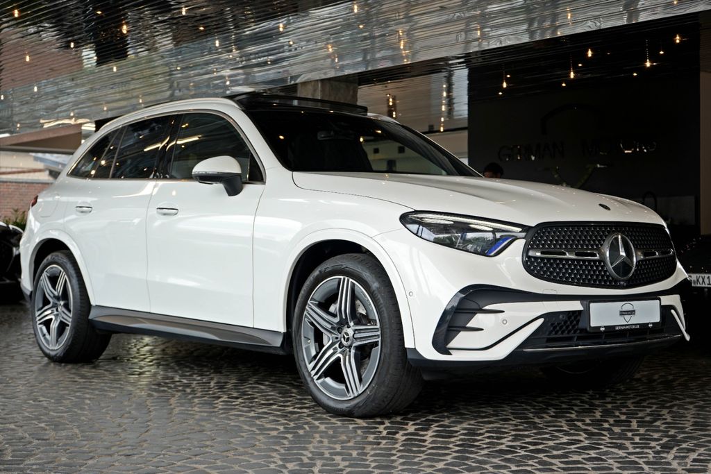 Image of Mercedes-Benz GLC 220