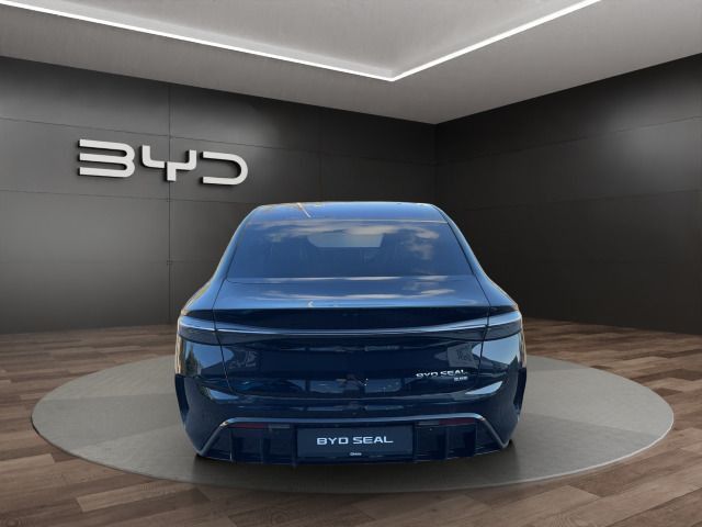 BYD SEAL