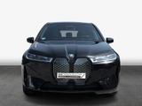 BMW iX xDrive40 - mit Elektro-Antrieb: Schwarz, Panorama-Dach