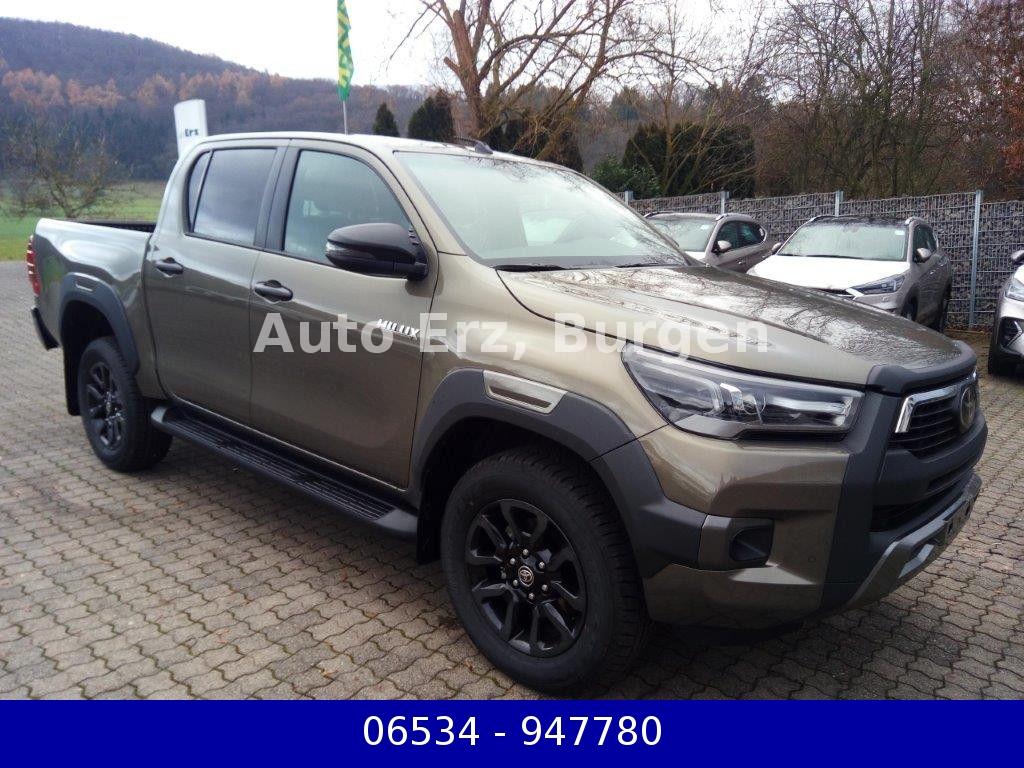 Toyota Hilux 2.8 Double Cab Invincible 48V Mild Hybrid
