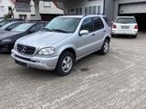 Mercedes-Benz ML 350 - gebrauchte Mercedes-Benz ML 350 aus dem Jahr 2004