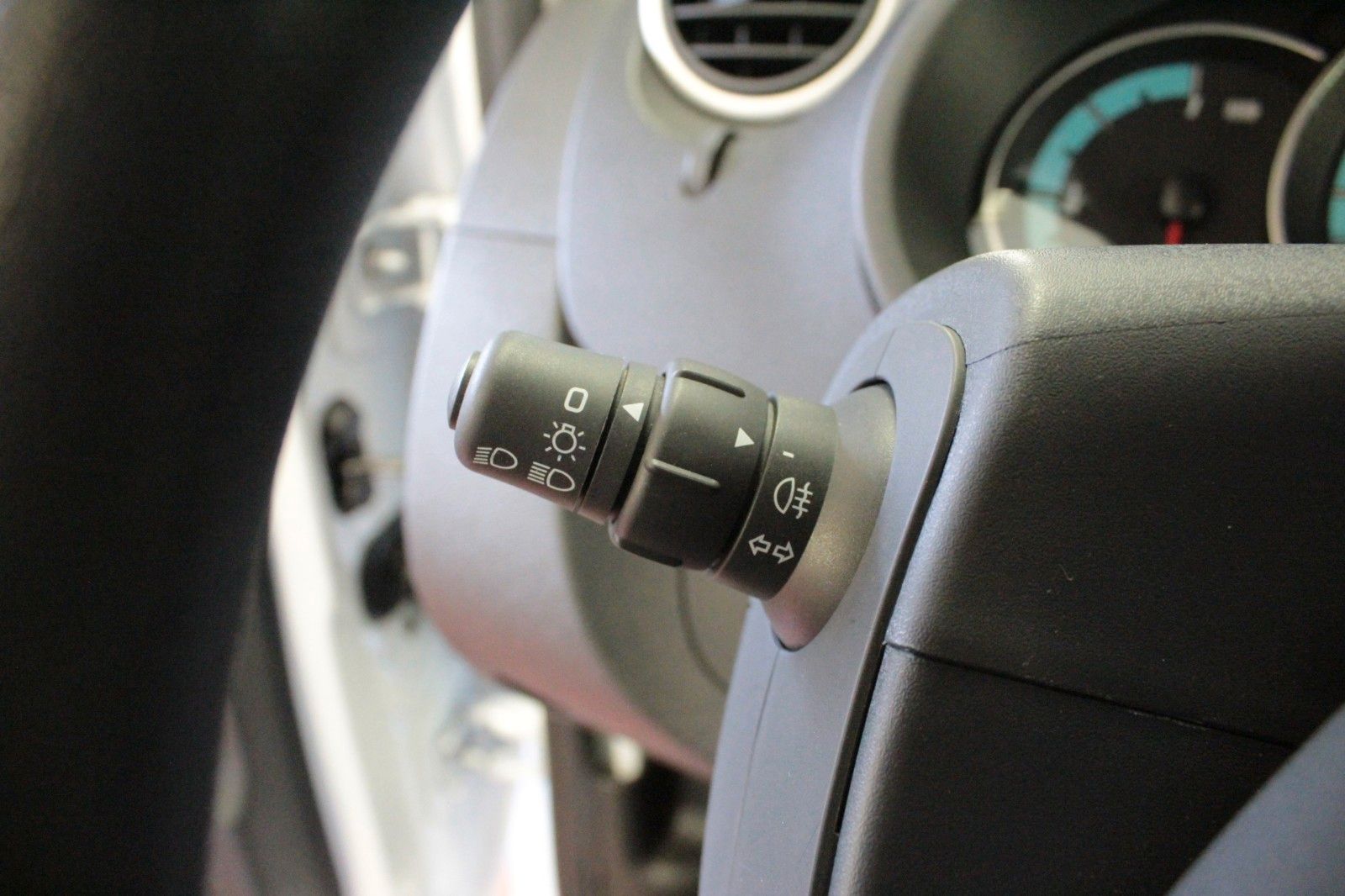Fahrzeugabbildung Renault Kangoo E-TECH  ZE 33  100 % elektrisch