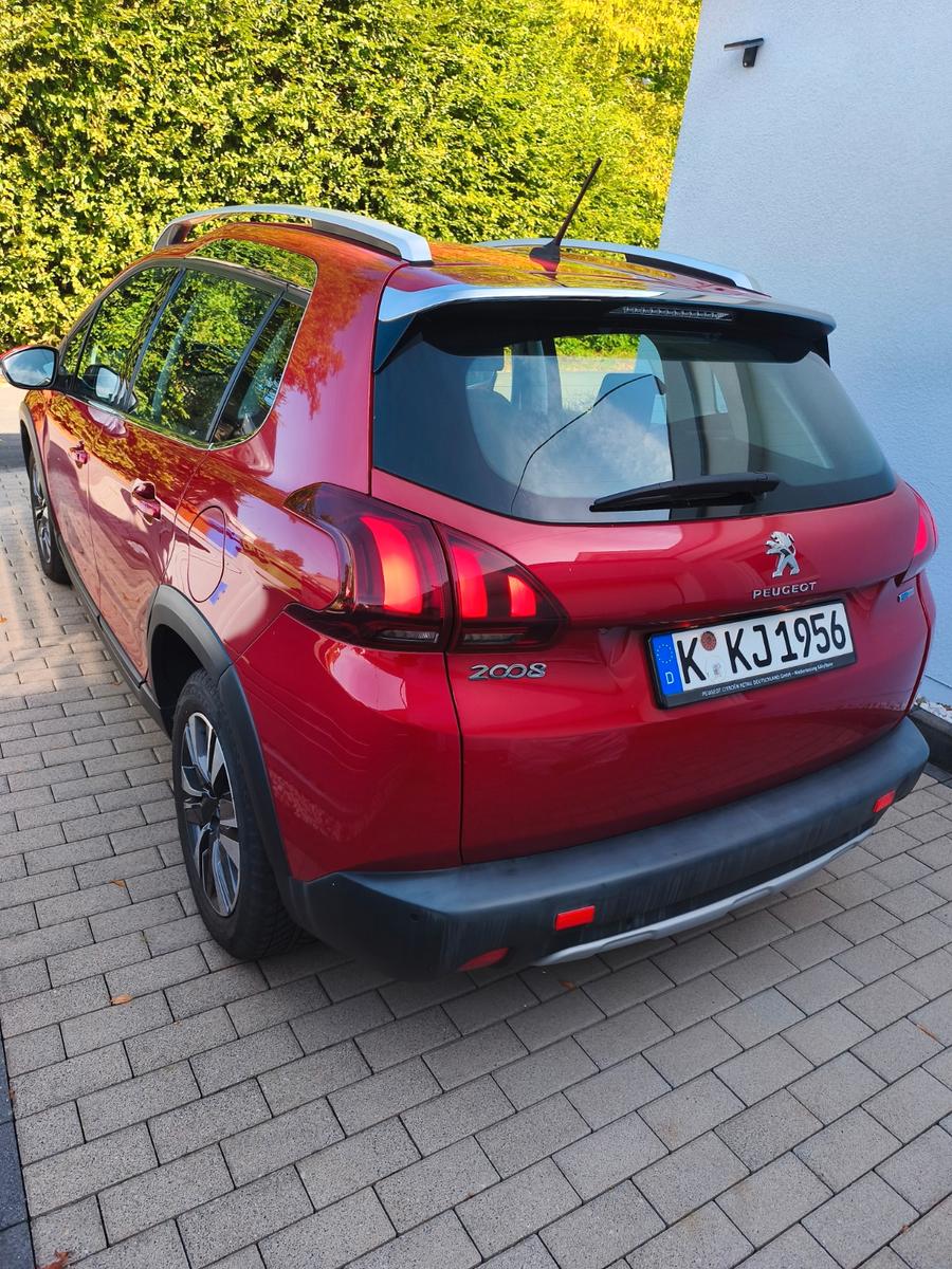 Peugeot 2008 Allure PureTech 110 Stop&Start Allure