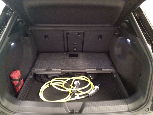 ID.4 GTX 4MOTION AHK+IQ.LIGHT+HUD+NAV+KAMERA+ACC