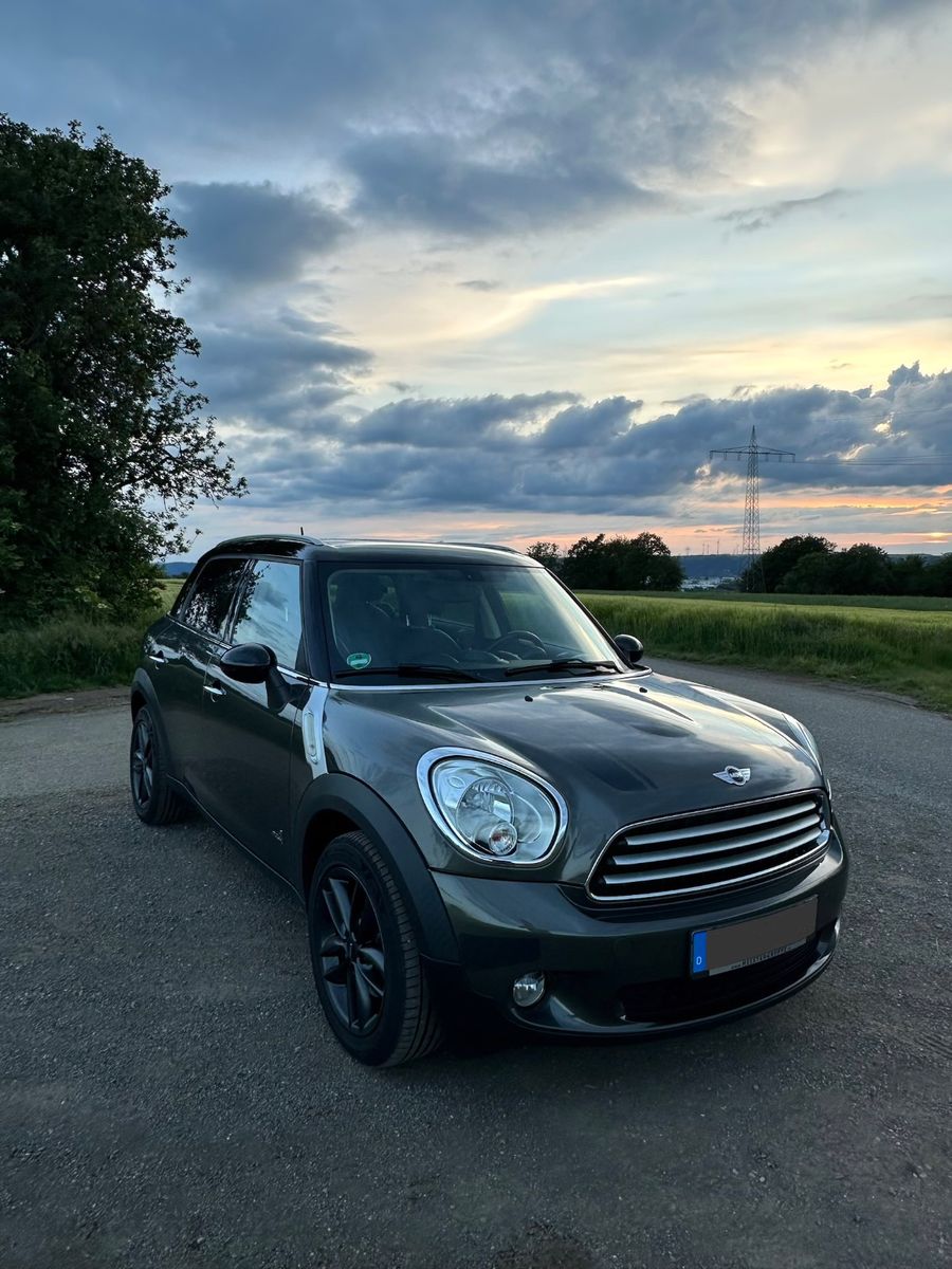 MINI COOPER_COUNTRYMAN
