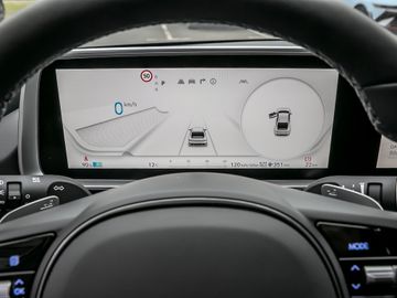Hyundai Ioniq 6 Navi Digi-Cockpit LED ACC El. Heckklappe