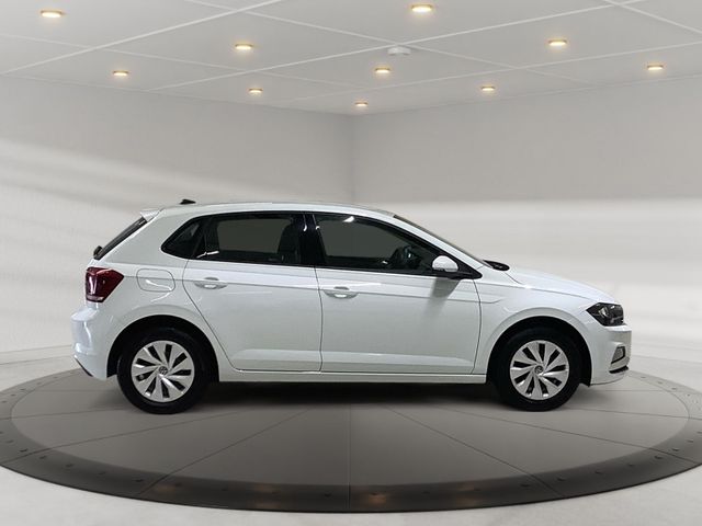 Polo Comfortline 1,0 l 59 kW   Klima, SHZ, DAB+,