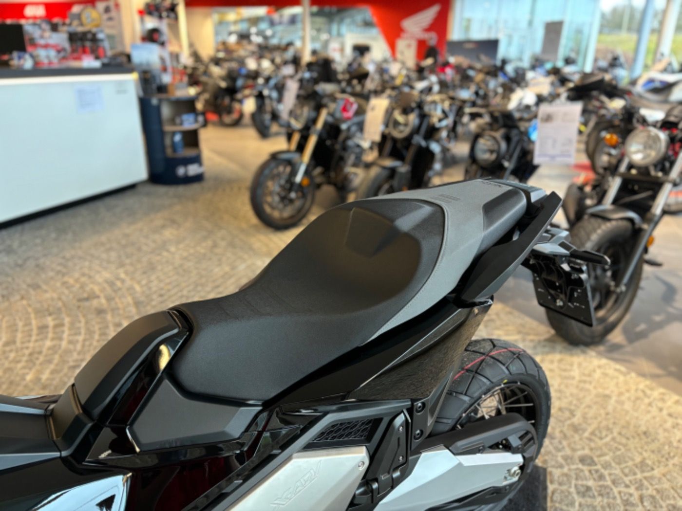 Fahrzeugabbildung Honda ADV 750 - X-ADV 2025