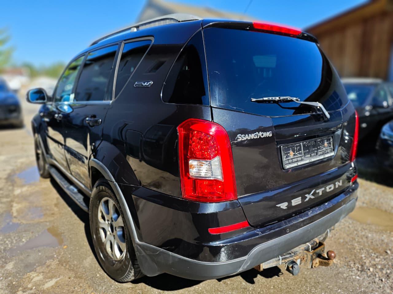 SsangYong Rexton 2015 — photo 8