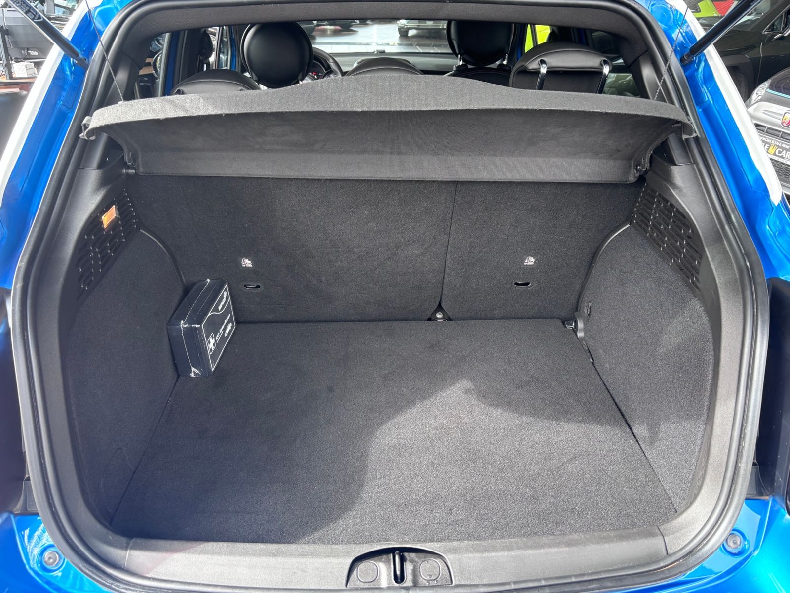 Fahrzeugabbildung Fiat 500X Sport KLIMA LED NAVI ALU
