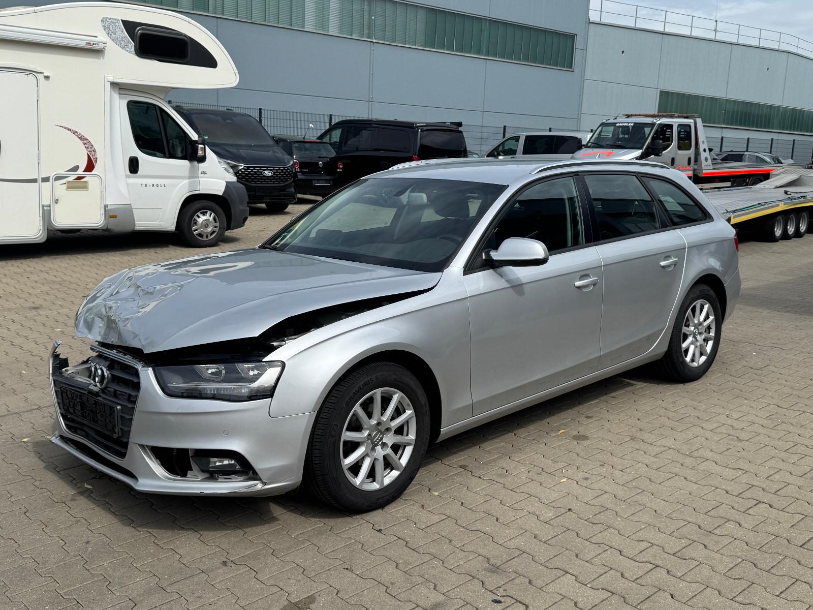 Audi A4 2013 — rear view